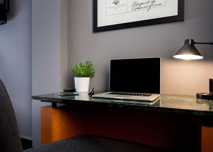 Hotell Malcom And Barret 3*