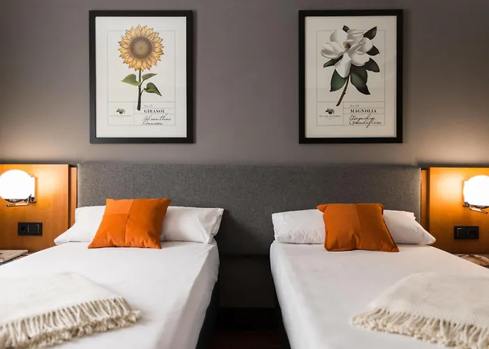 Malcom And Barret Hotell 3*