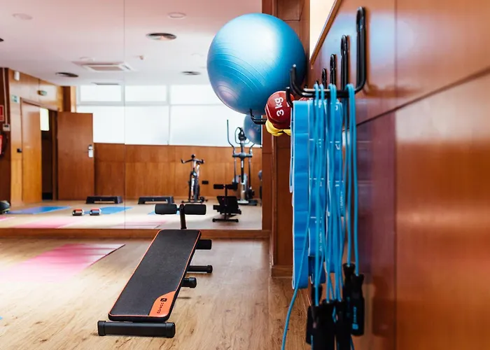 Malcom And Barret 3*