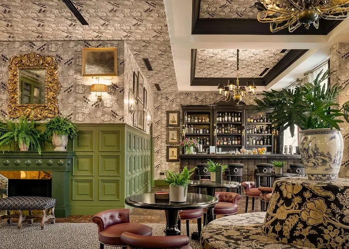 Nh Collection Colon Отель