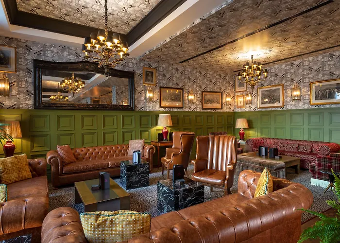 Отель Nh Collection Colon 4*