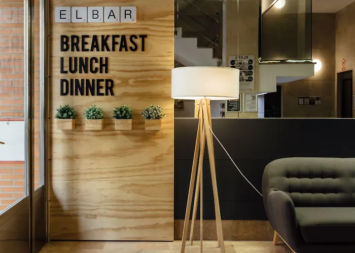 Ciencias بيت ضيافة 4*