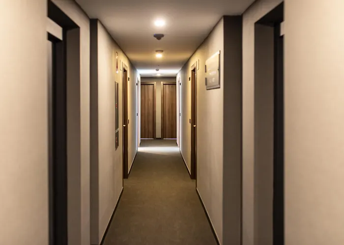 Ramirez Flats Valencia Aparthotel photo