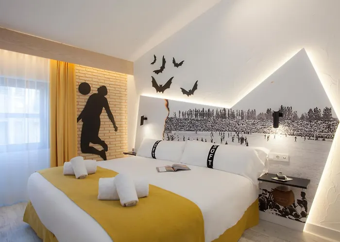 Casual Socarrat - Adults Only 3*