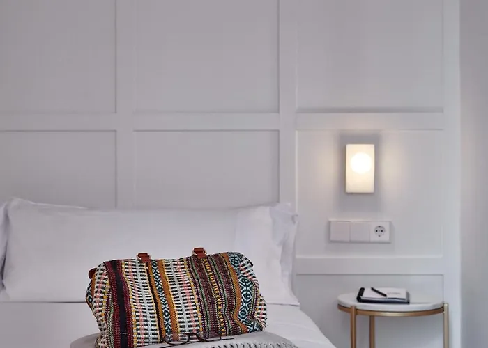 Hotel Mate Cosmo - Centre,