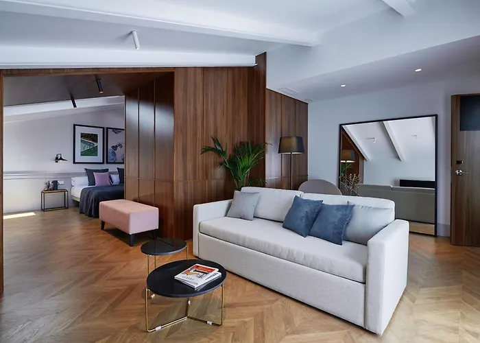 Otel Mate Collection Helen Berger 4*