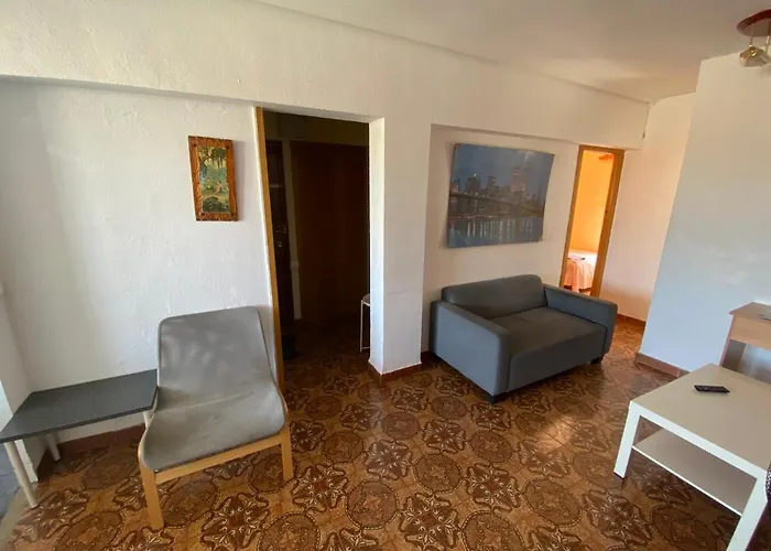 Piso Cerca De La Playa - Act. Mauri 1b *