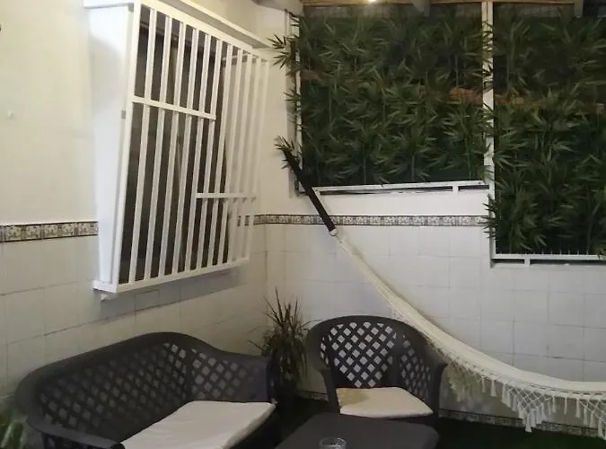 Casa Con Encanto Y Terraza Junto A La Playa Βαλένθια