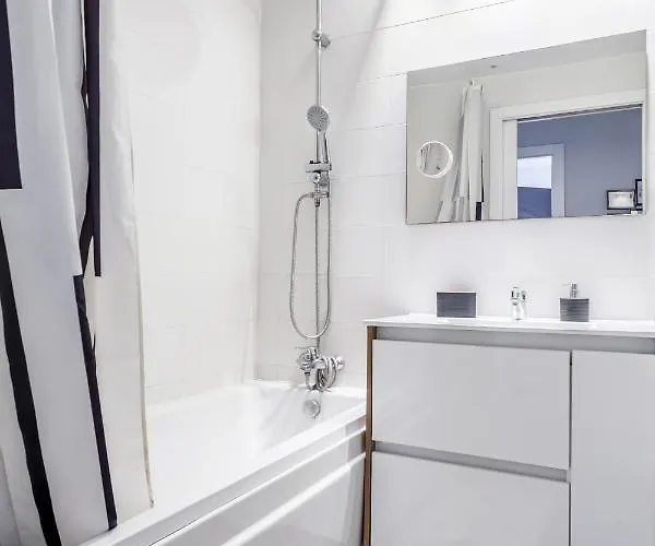 Conde De Melito Διαμέρισμα