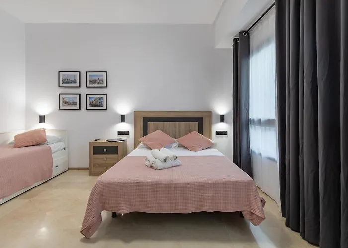 Travel Habitat La Marina Real *