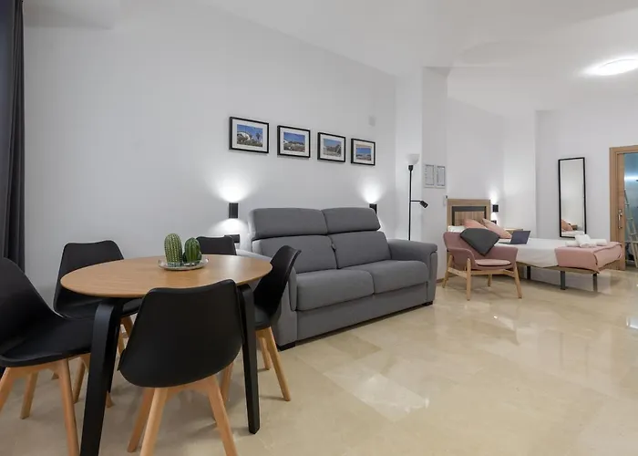 Travel Habitat La Marina Real 아파트 *