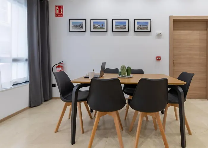 Travel Habitat La Marina Real 아파트 *