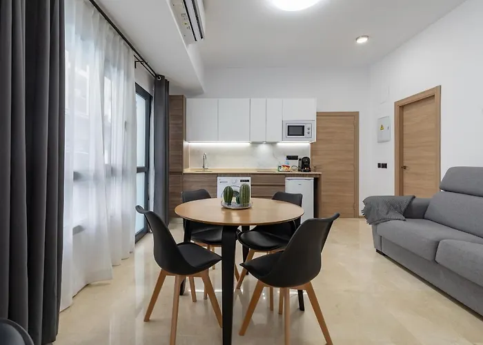 Travel Habitat La Marina Real 아파트 *