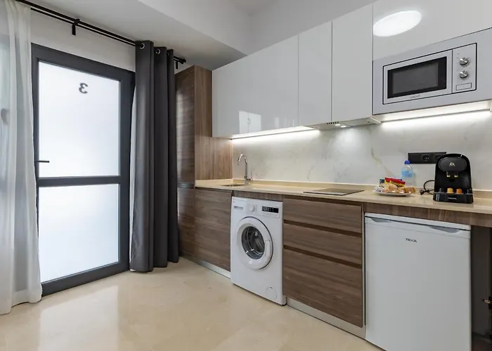 Travel Habitat La Marina Real *