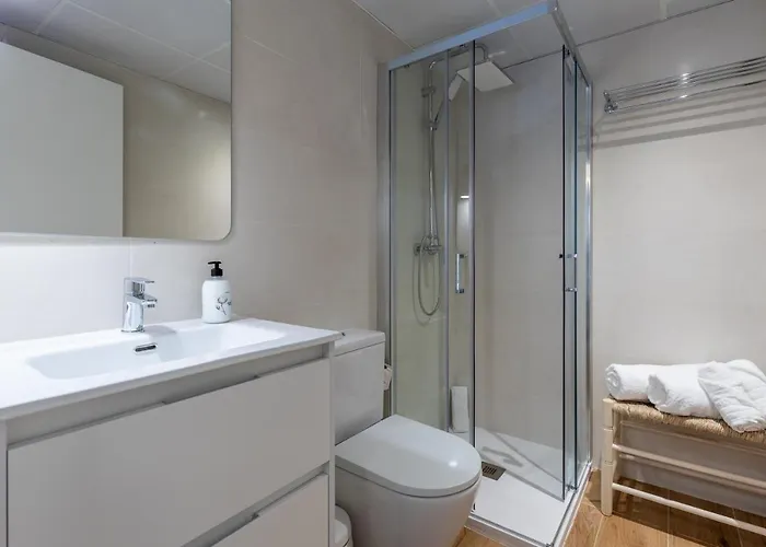 شقة Apartup Opera Loft فالنسيا