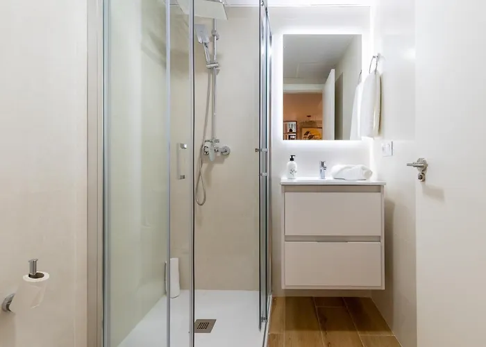 شقة Apartup Opera Loft