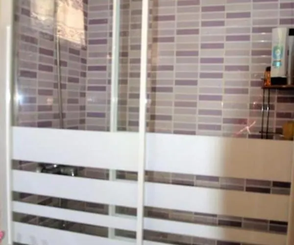 Double Cozy Room. Ruzafa - Perfect Place To