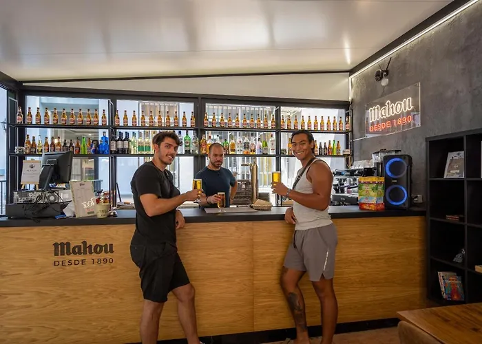 The Venue Boutique بيت شباب