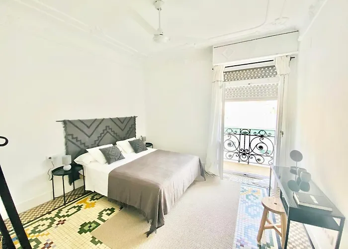 Victoria Site-luxury Center