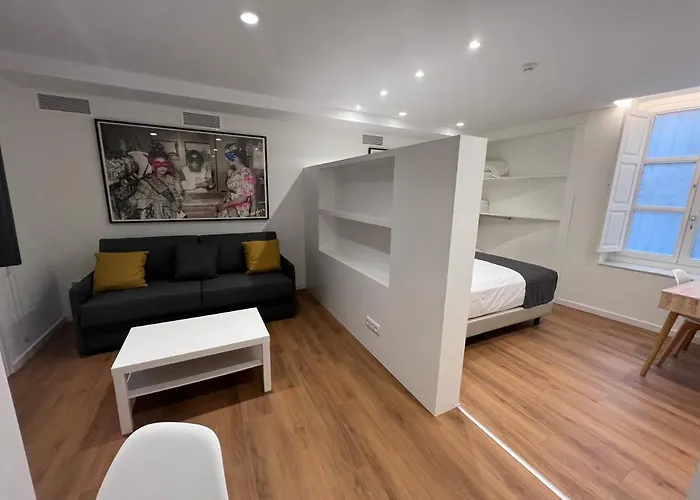 Old Town Flats Casa Del Bisbe شقة فندقية