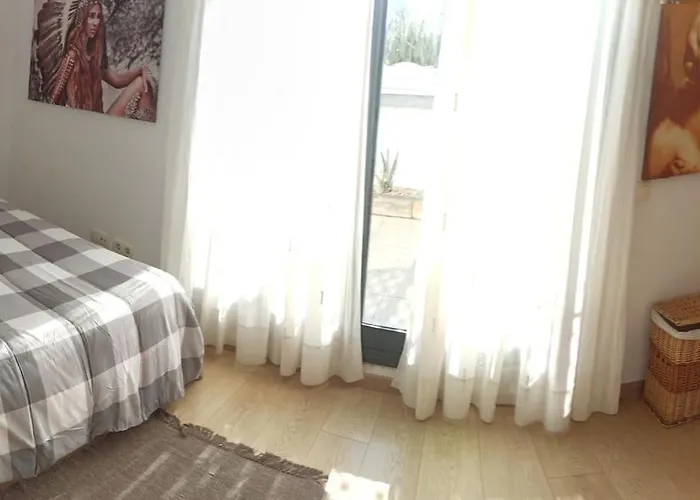 Apartman Atico Con 2 Grandes Terrazas Y 2 *