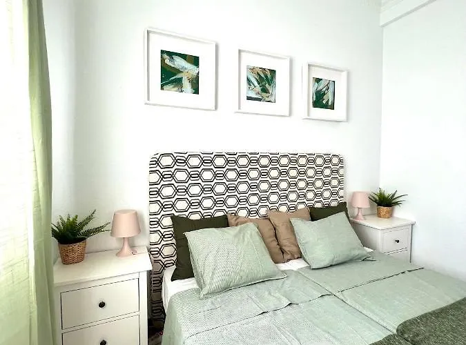 Big Spacious Penthouse Next To The Sea