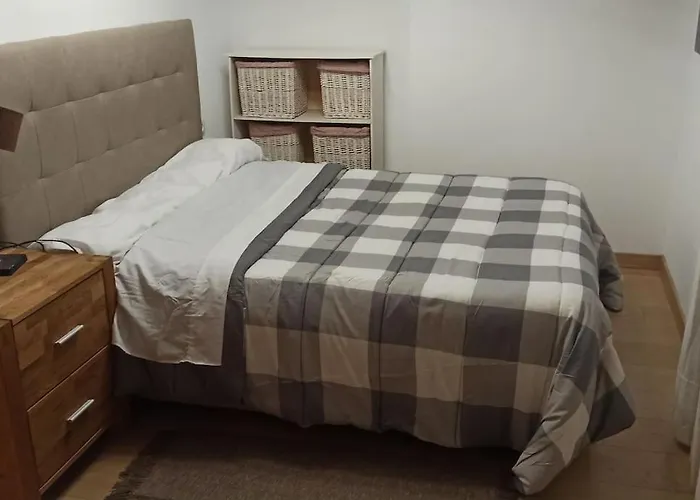 Apartment Atico Con 2 Grandes Terrazas Y 2 *