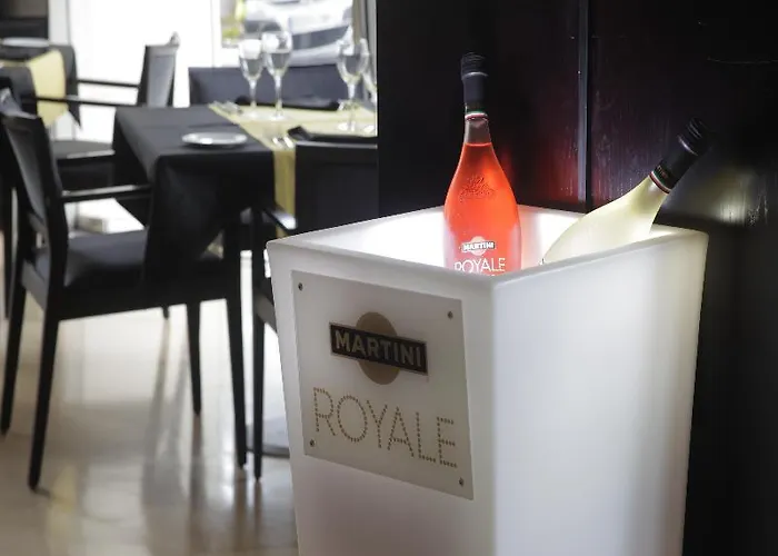 Alameda Plaza Ξενοδοχείο 4*