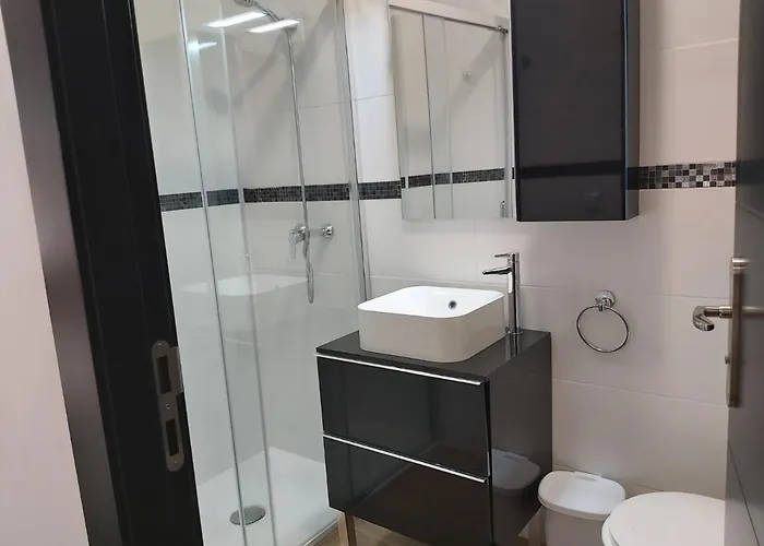 Rous - Solo Adultos 瓦伦西亚