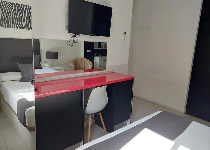 Rous - Solo Adultos * 瓦伦西亚