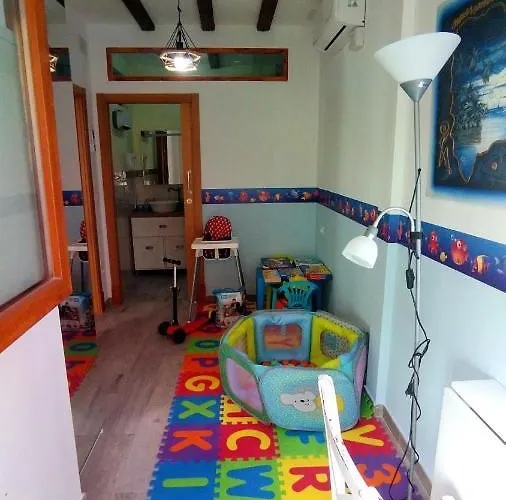 Casa Ideal Familias Con Patio Y 3 Banos Valencie