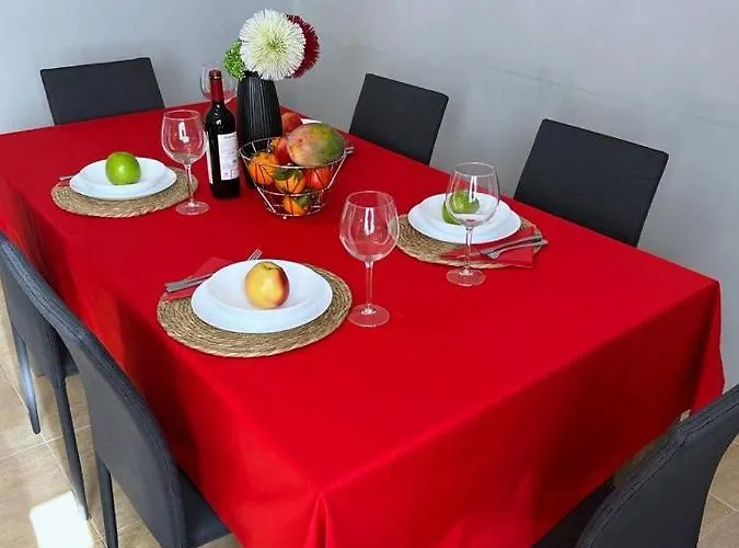 아파트 Calle Mora De Rubielos With Free Private Underground Parking *