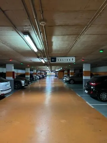 아파트 Calle Mora De Rubielos With Free Private Underground Parking 발렌시아