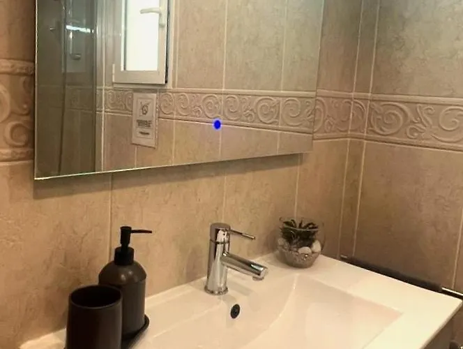 Calle Mora De Rubielos With Free Private Underground Parking Διαμέρισμα