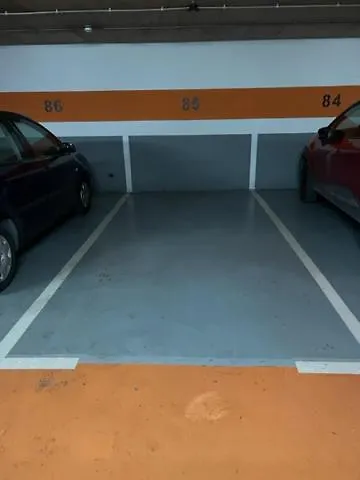 아파트 Calle Mora De Rubielos With Free Private Underground Parking