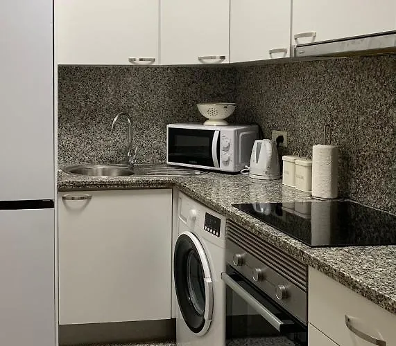 Plaza Ayuntamiento Διαμέρισμα *