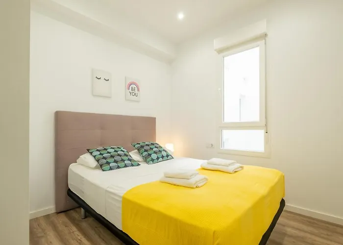 Modern, Stylish With Balcony *