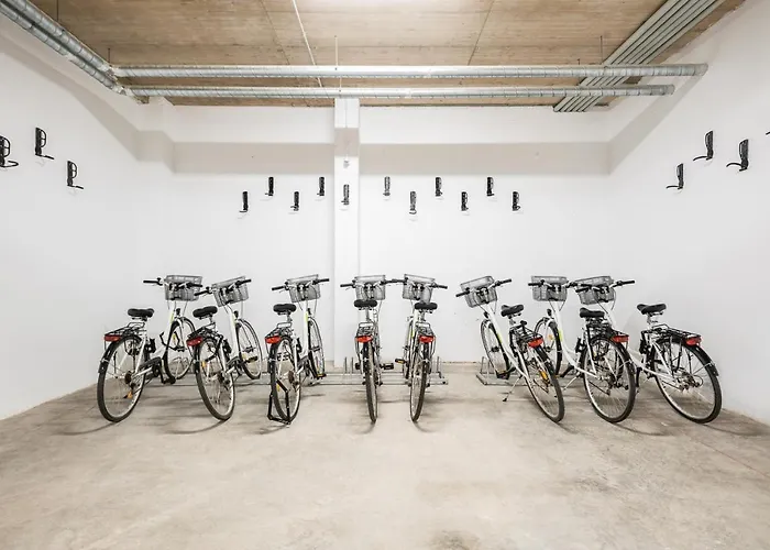 Core 4* 발렌시아