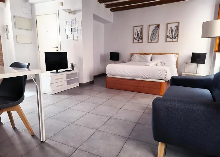 Flats Friends Tetuan فالنسيا