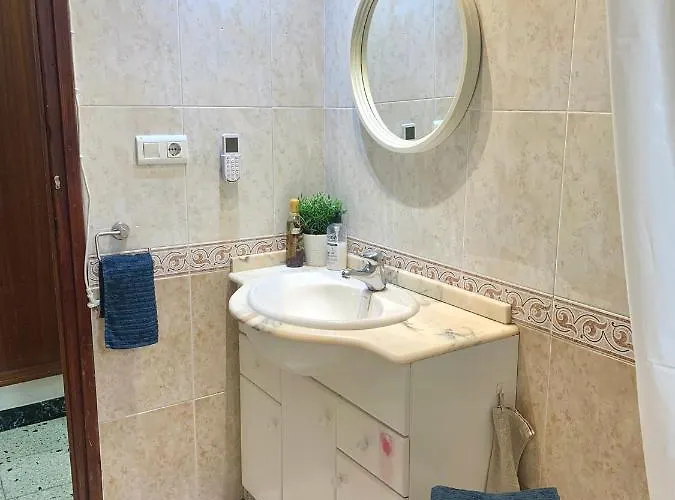 Διαμέρισμα Big Spacious Penthouse Next To The Sea