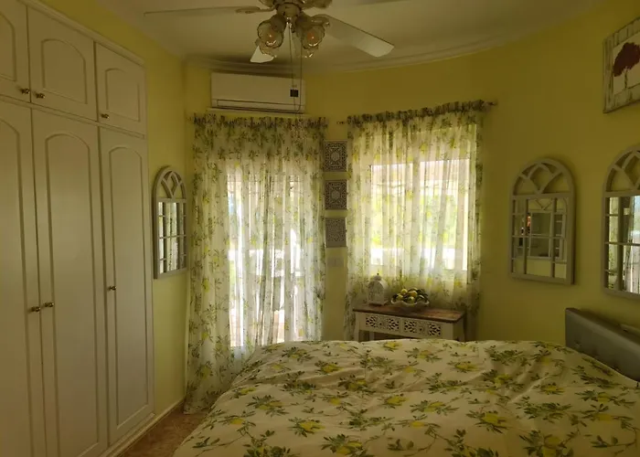 Chateau Angelique Εξοχικό σπίτι Βαλένθια