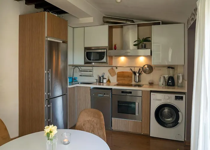 Silk Exchange - Market Lejlighed *