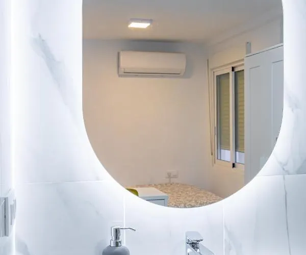 Sunny On Cabanal Beach Valence