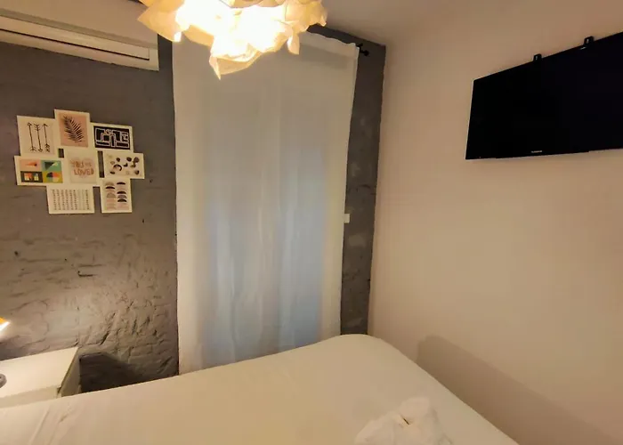 아파트 Pequeno Con Mini Piscina - No Climatizada