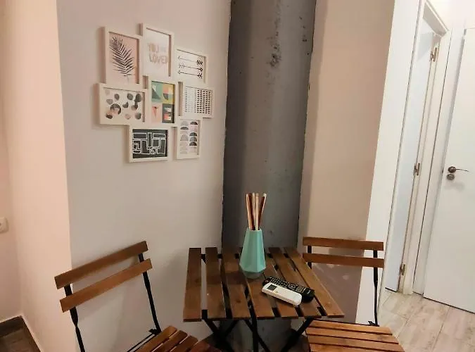 Pequeno Con Mini Piscina - No Climatizada