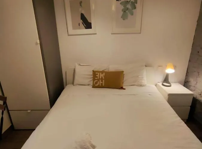 Pequeno Con Mini Piscina - No Climatizada