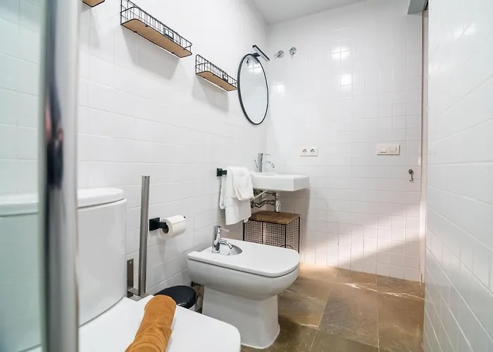 Md Vitoria Center * Βαλένθια