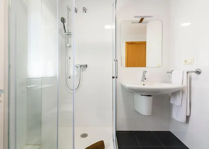 Md Balmes Market Mid Term 아파트 *