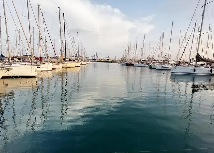 Autentico Velero En 船上ホテル *