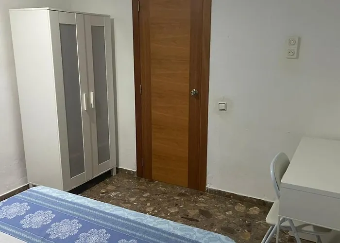 Alquiler Universidades Malvarrosa Playa Maritim Solo Familias Con Ninos 아파트